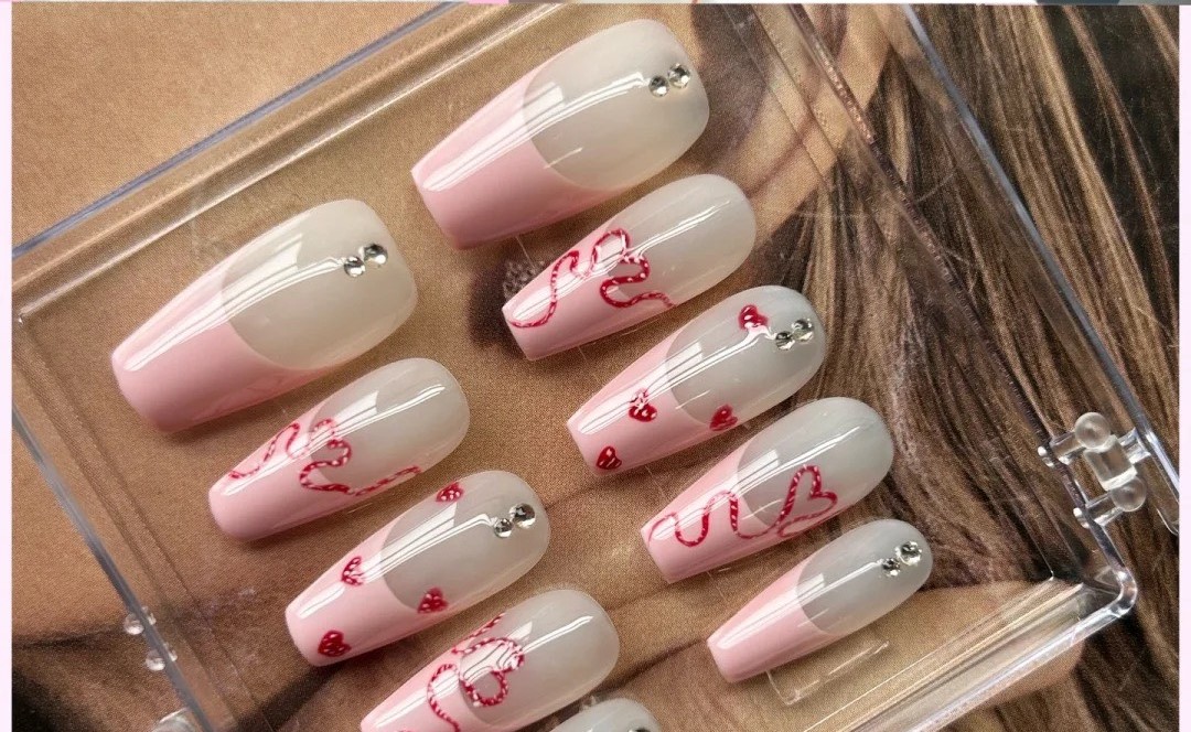 Sắc màu NailBox